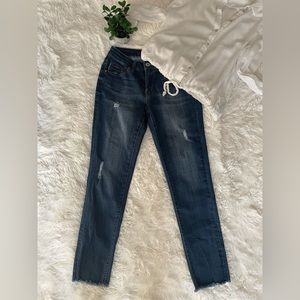 Jag Girlfriend Jeans Distressed Frayed 2